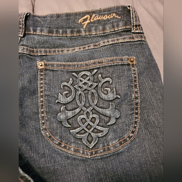 Flavor by Bubblegum Junior Plus Embossed Dark Wash Flare Jeans - Picture 4 of 6